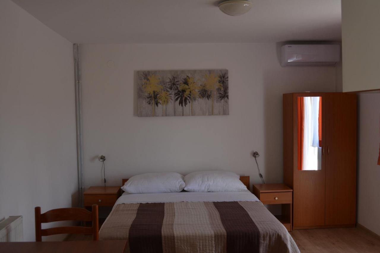 Guesthouse Andja Smoljanac Luaran gambar