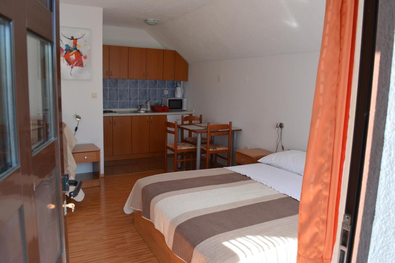 Guesthouse Andja Smoljanac Luaran gambar
