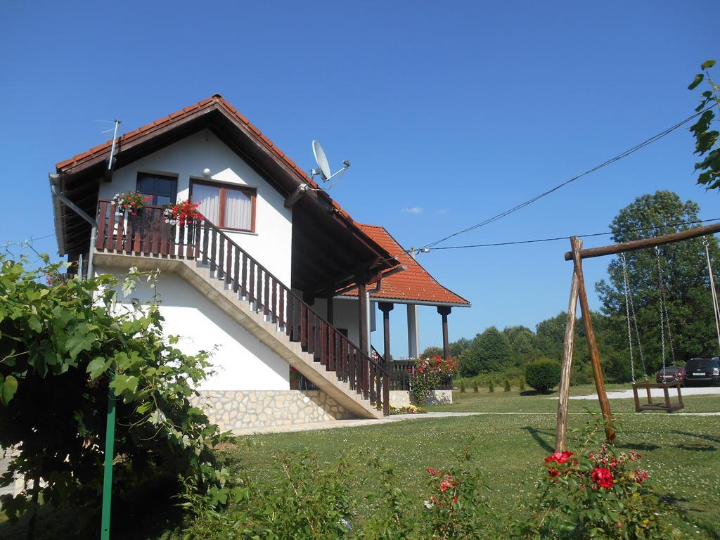Guesthouse Andja Smoljanac Luaran gambar